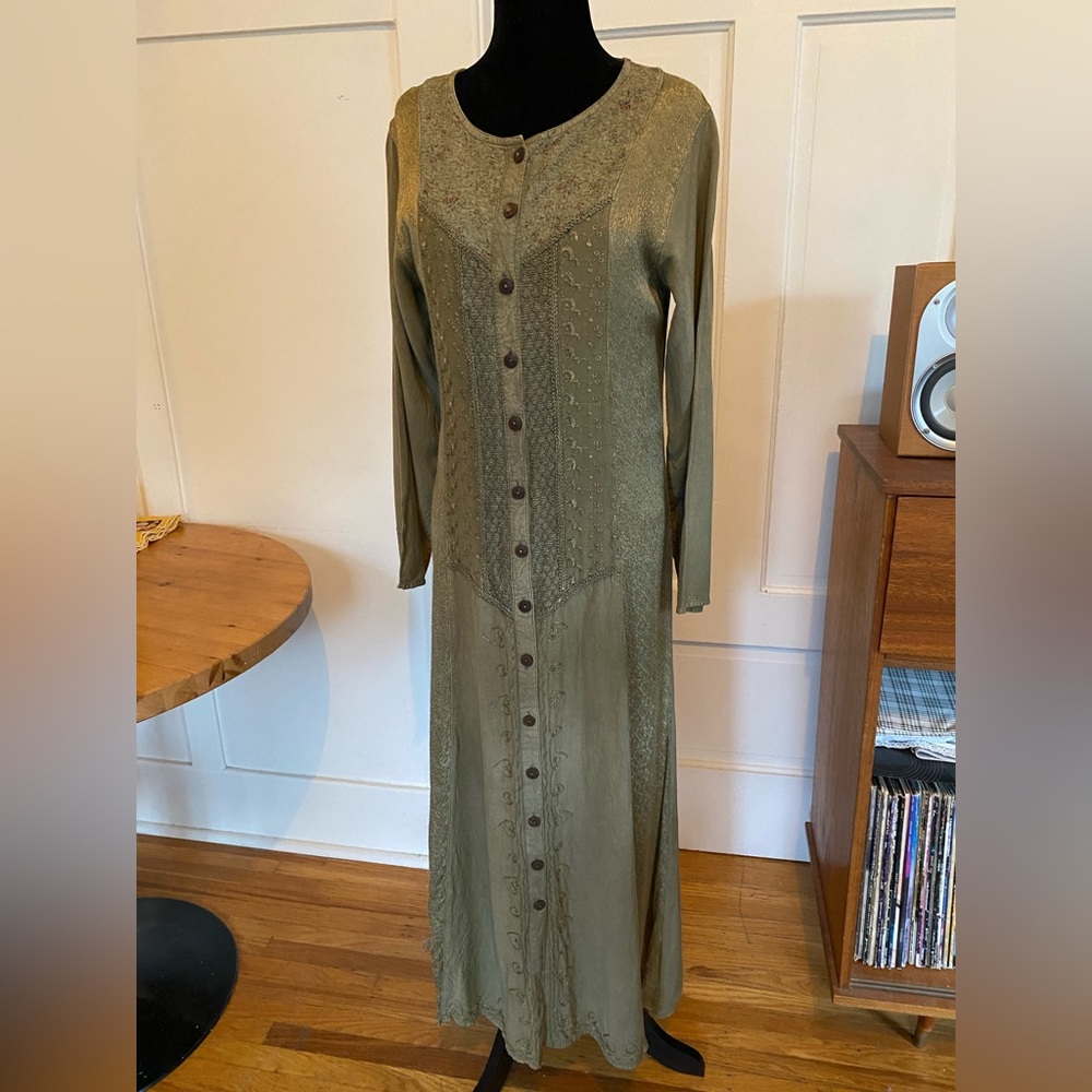 Vintage 90s boho sage green maxi dress with mixed panels and embroidery. S/M?